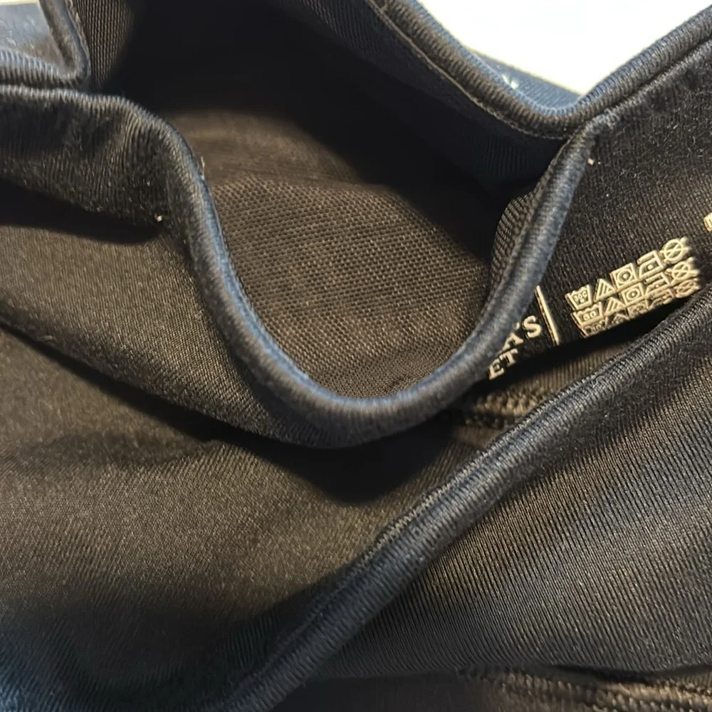 Victoria's Secret leggings in black size 4